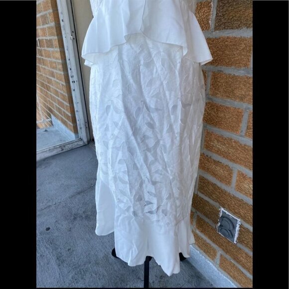 Finders keepers Kindred White Asymmetric midi dress medium - Picture 6 of 12